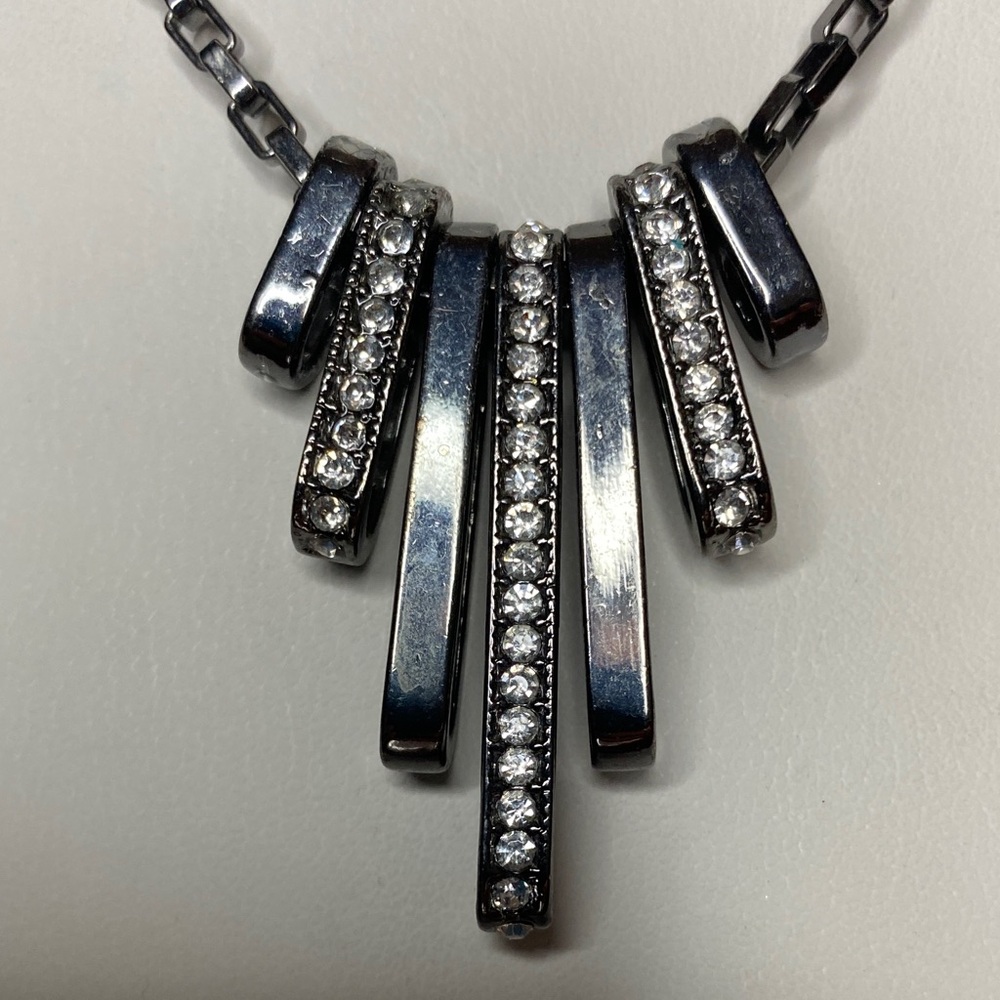 10/$10 Hematite and Crystal Accent necklace - Picture 2 of 4